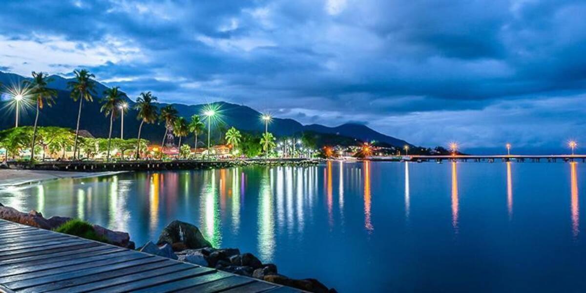 Готель Casa-Sobrado Proximo A Balsa De Ilha Bela E Rodoviaria Сан-Себастьян Екстер'єр фото
